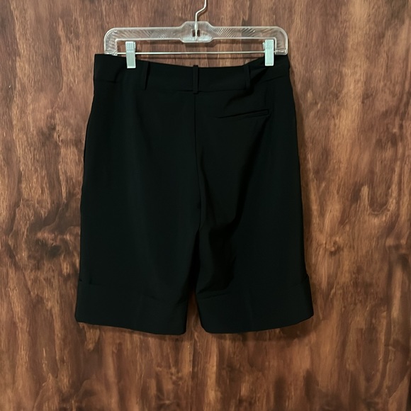 IZOD stretch Bermuda dress shorts 6 black - Picture 5 of 5